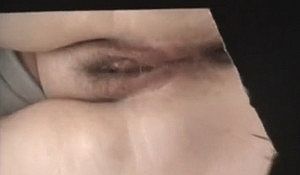 Камера снизу в туалете на пляже